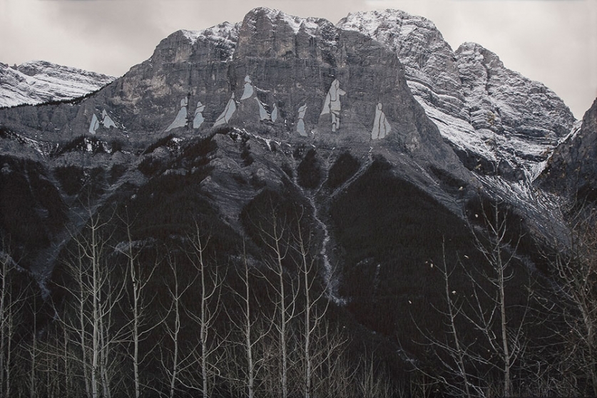 http://www.soccer.mirunadragan.com/files/gimgs/th-12_Dragan07_TheMountainsAreMirrors2-web.jpg